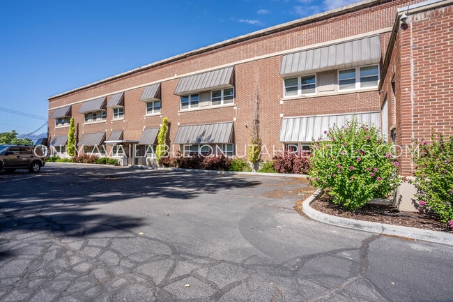 Building Photo - 215 E 100 N