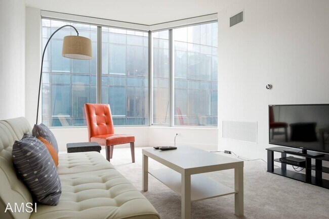 Foto del edificio - 1 br, 1.5 bath House - 318 Main St