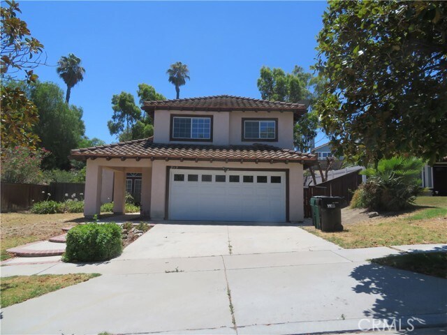 Primary Photo - 2112 Siskiyou Ln