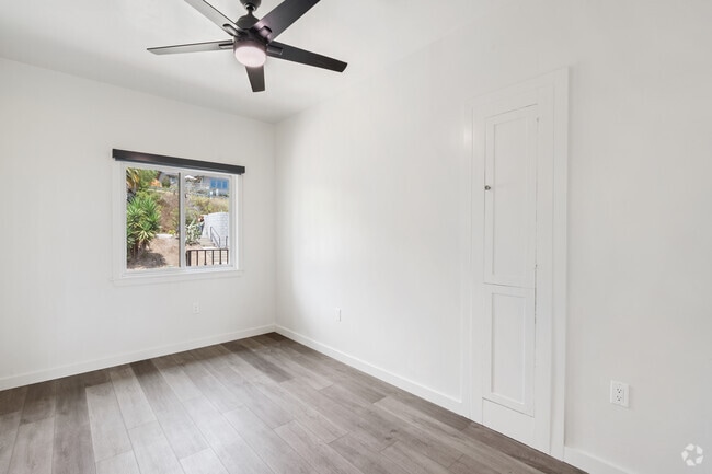 Bedroom - 1BR, 1BA - 650 SF - Villa De Buenavista