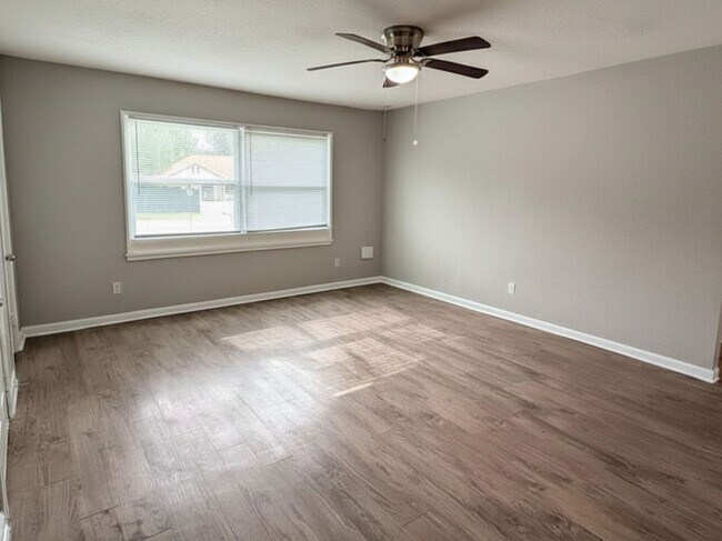 Foto del edificio - 5222 Northridge Dr