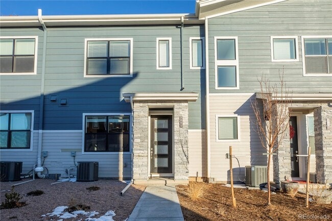 Building Photo - 7995 Yampa River Ave