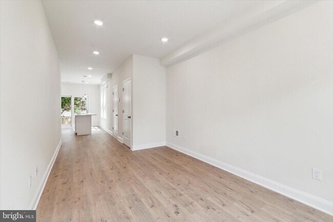 Foto del edificio - 2137 N 5th St