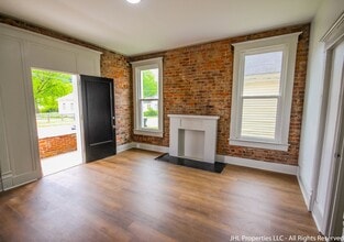 Building Photo - 1203 Peachtree St