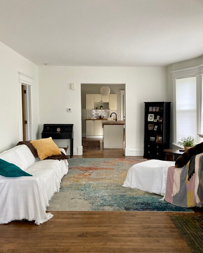 264 Hollister Ave SE, Grand Rapids, MI 49506 House Rental in Grand Rapids, MI