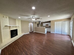 Building Photo - 17519 Poppy Trails Ln