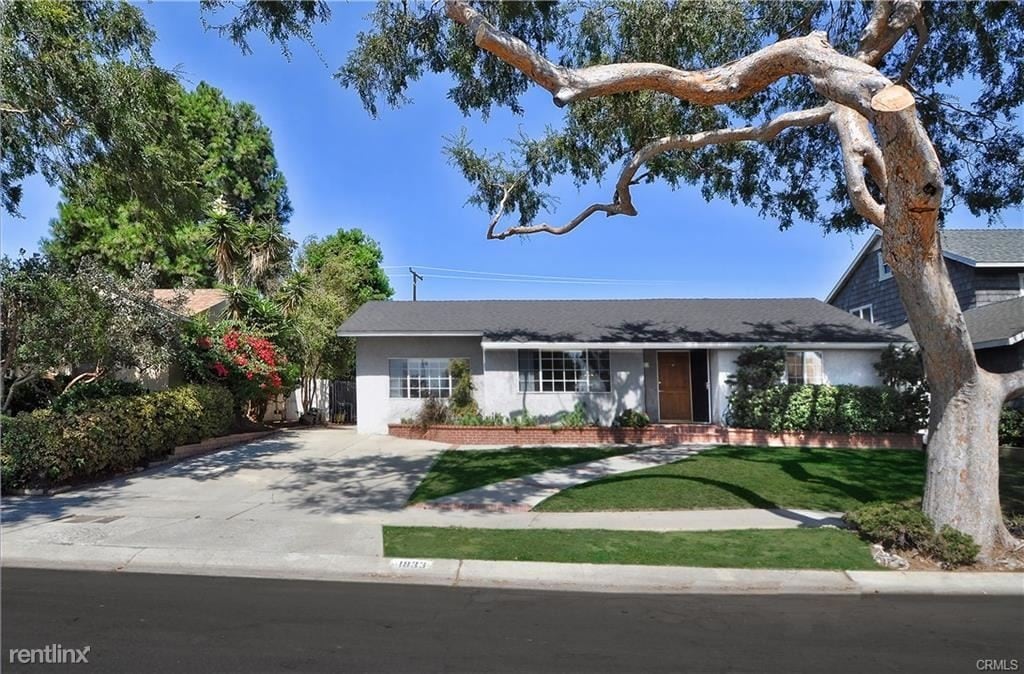 Primary Photo - 3 br, 2 bath House - 1833 Reynosa Dr