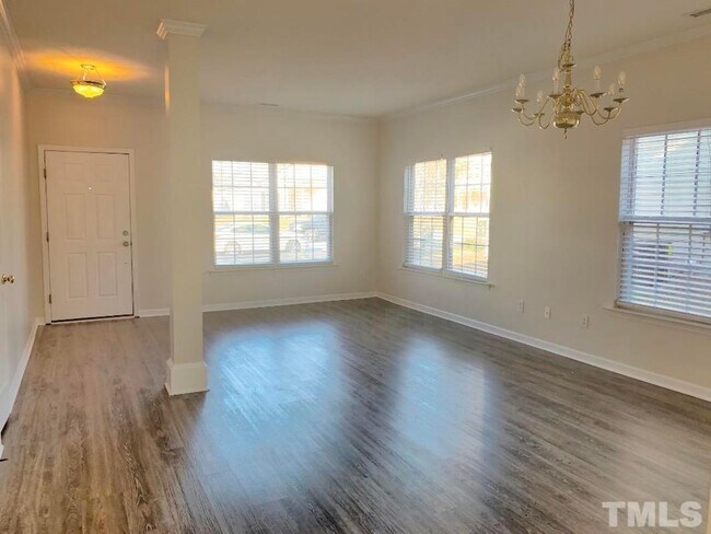 Building Photo - Charming 4 bedroom Ranch in Raleigh!