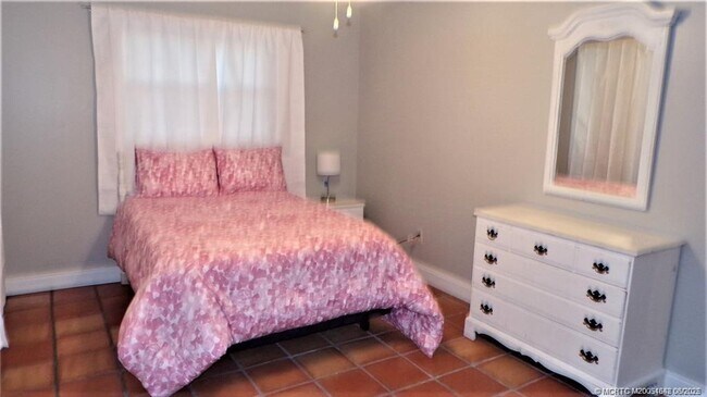 Foto del edificio - 2338 NE Patrician St