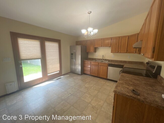 Building Photo - 2 br, 2 bath House - 6327 Brent Dr