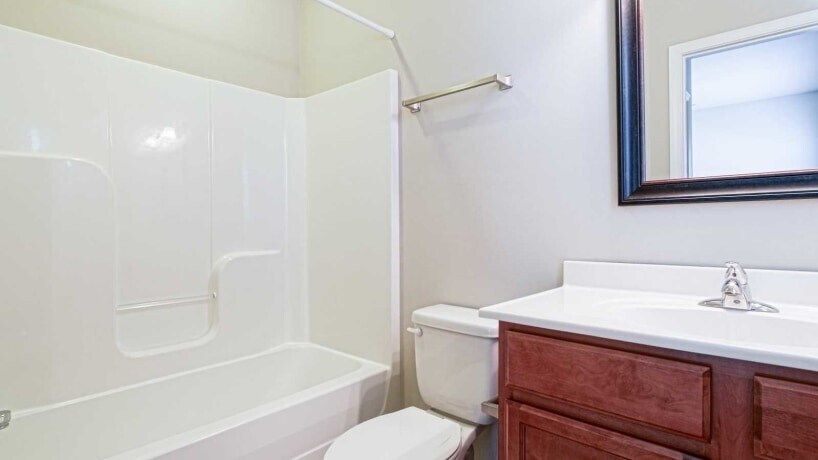 Primary Photo - 510 Broadridge Dr