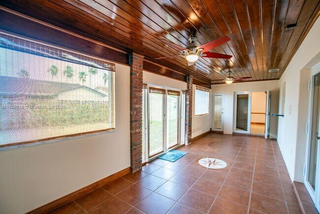 Foto del edificio - 1626 SW 139th Ave