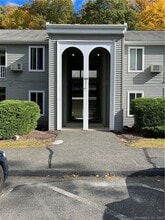Building Photo - 66 Nashville Rd