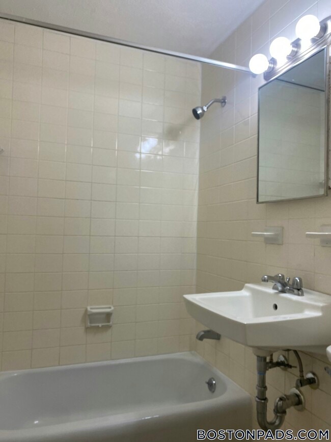 Building Photo - 1315 Commonwealth Avenue