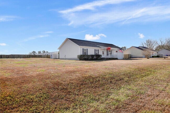 Foto del edificio - 106 Clint Mills Rd