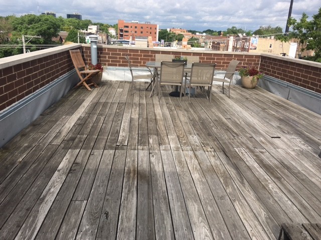 Private rooftop deck - 2342 N Oakley Ave