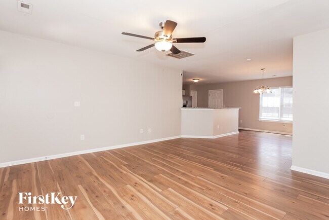 Building Photo - 1423 Peach Park Lane