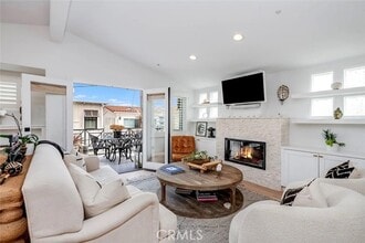 Building Photo - 433 Marine Pl