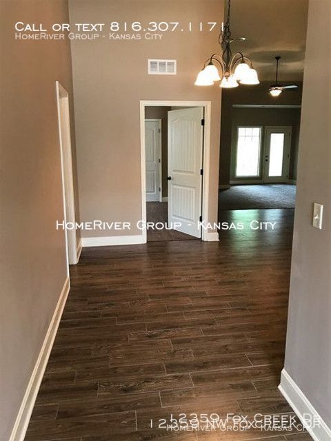 Building Photo - 12359 NW Foxcreek Dr