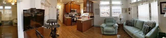 Foto del edificio - 16627 Sunshine Ave