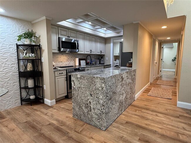Photo - 6861 Woodwind Dr House