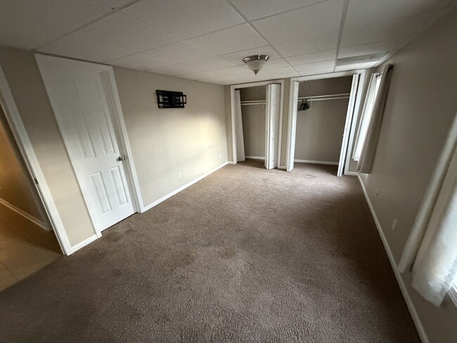 Building Photo - 721 Rockingham Rd