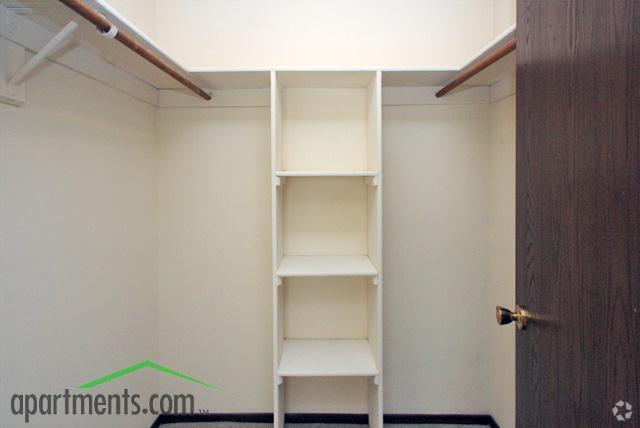 Closet - Cedar Ridge Apartments