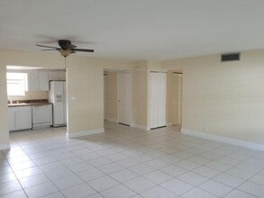 Building Photo - 720 N Dixie Hwy