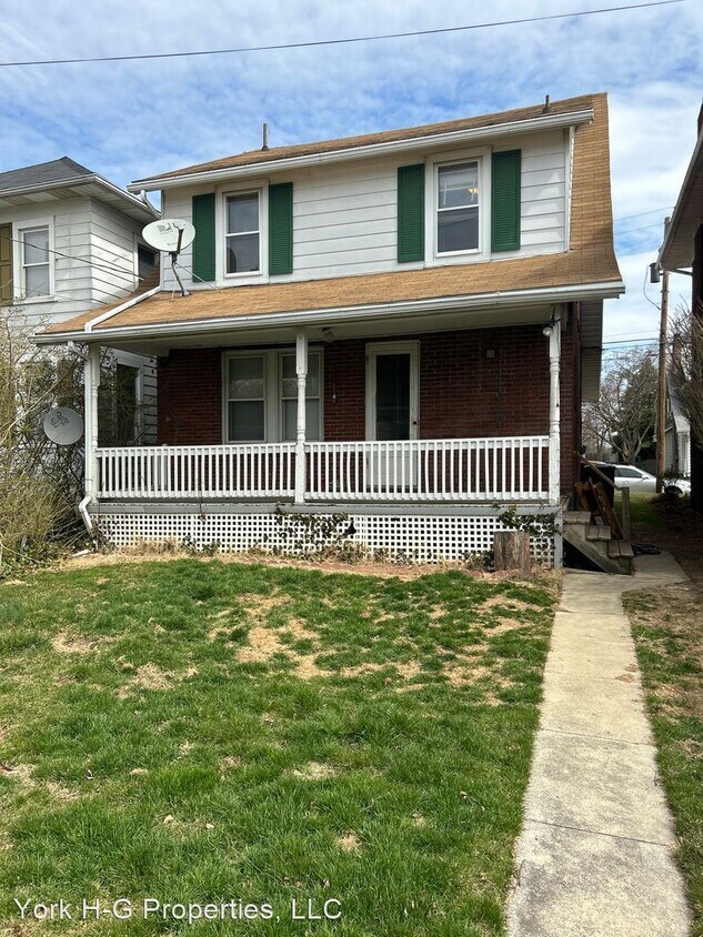 Building Photo - 3 br, 1 bath House - 820 Virginia Ave