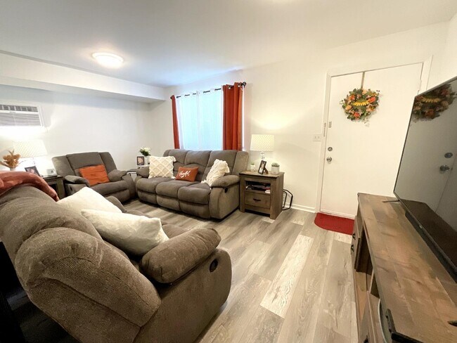 Foto del edificio - 524 Cross St