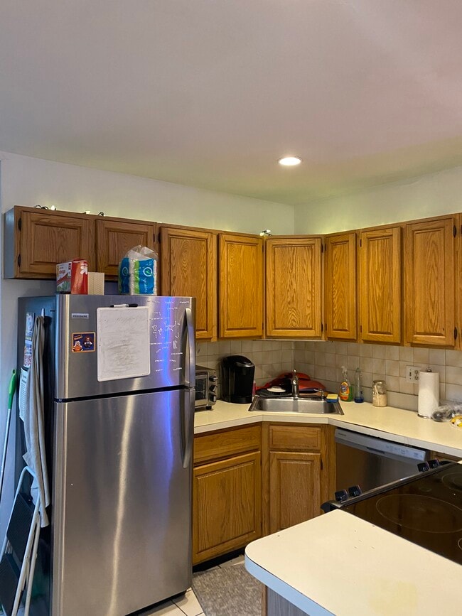 Building Photo - 22 St Cyprians Pl