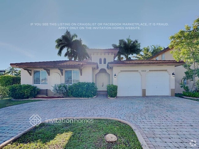 Building Photo - 6401 SW 162nd Ct