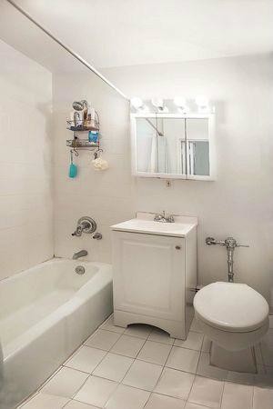 Foto del edificio - 519 E 87th St