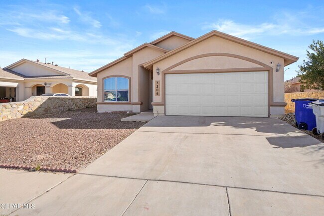 Building Photo - 3206 Olive Point Pl