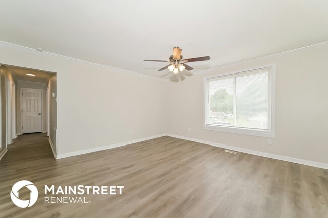 Foto del edificio - 127 S Fowler Cir