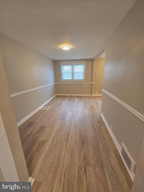 Foto del edificio - 203 Spring Valley Rd