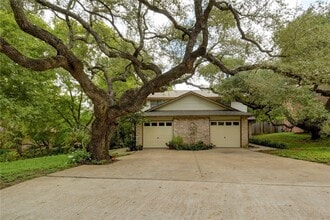 Building Photo - 800 Ramble Ln