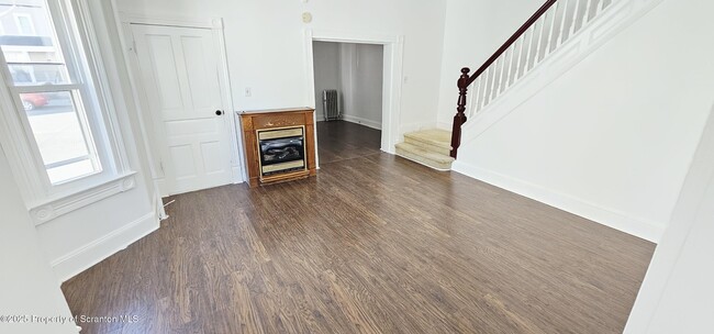 Foto del edificio - 126 S Rebecca Ave