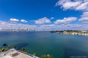 Foto del edificio - 1005 NE 79th St