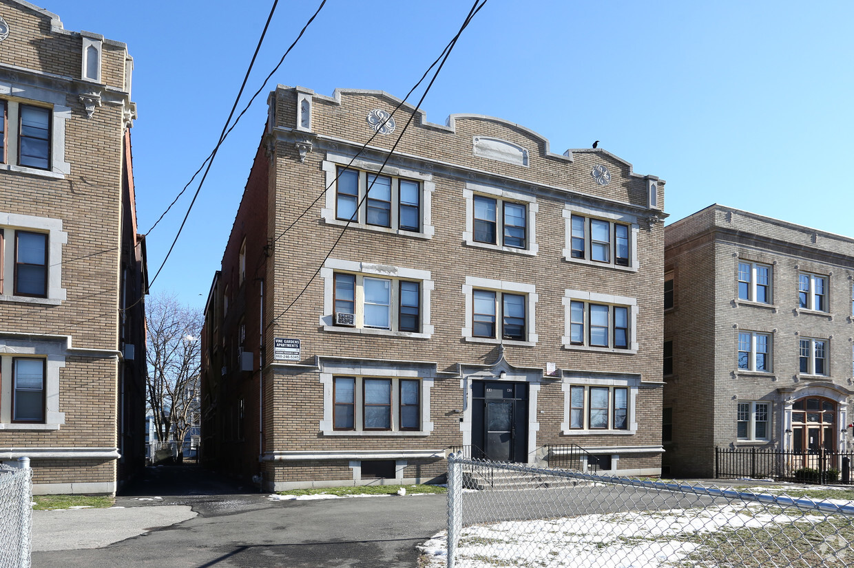 Building Photo - Vine Street Apartments