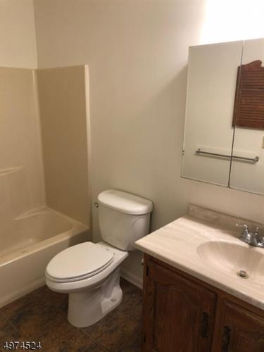 Building Photo - 646 Faulkner Dr