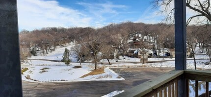 Building Photo - Fontenelle Hills