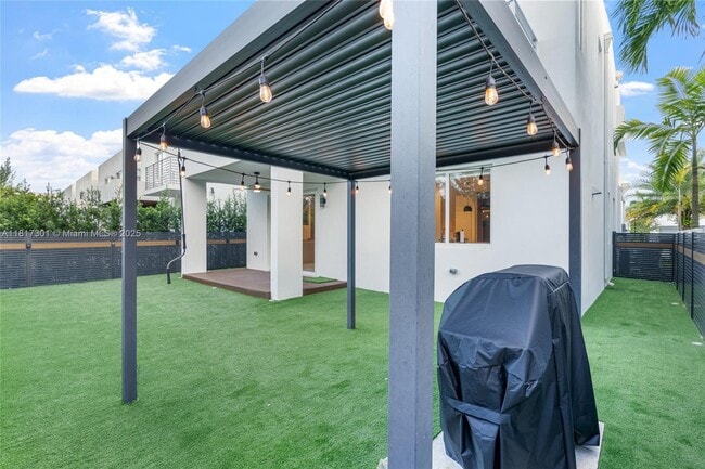 Foto del edificio - 10373 NW 68th Ter