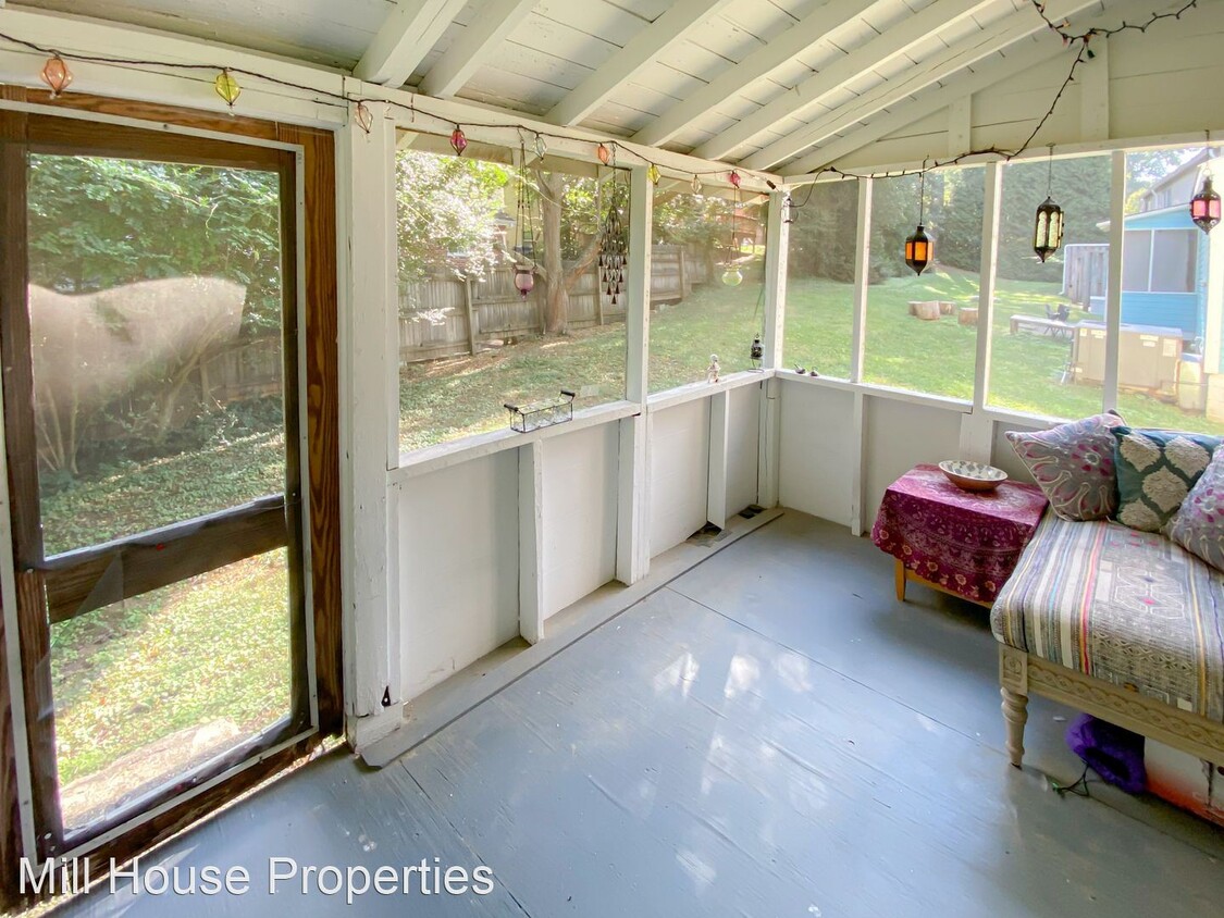 Primary Photo - 2 br, 1 bath House - 108 Stinson Street