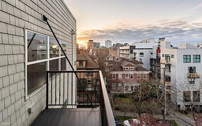 Foto del edificio - 1617 Boylston Ave