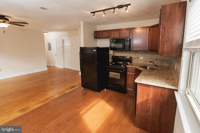 Foto del edificio - 231 Sharpless St