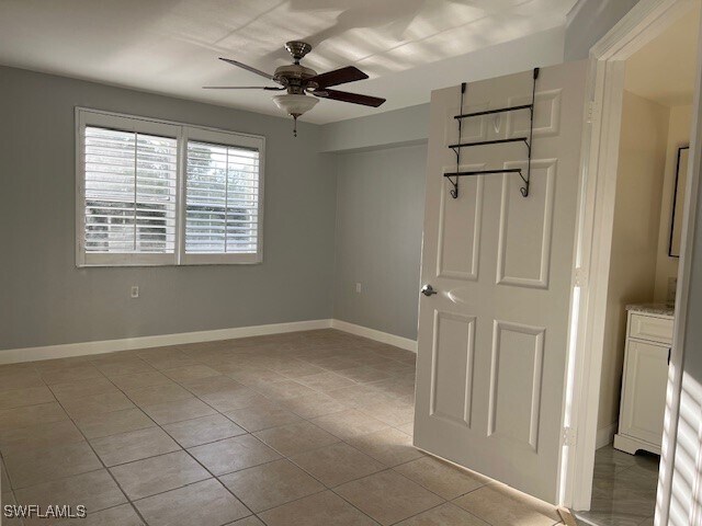 Foto del edificio - 4935 Sandra Bay Dr