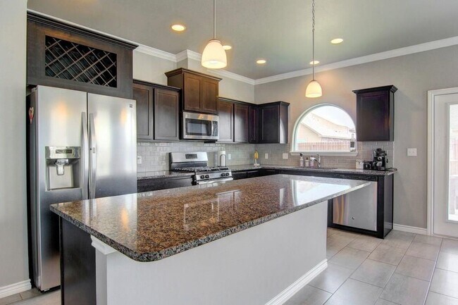 Building Photo - 7218 Bryson Way
