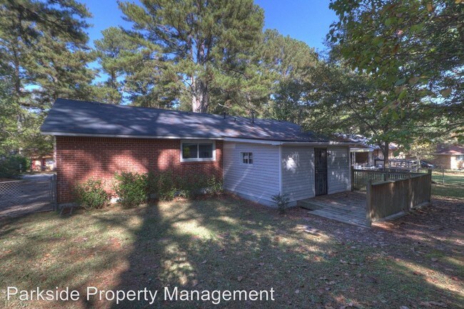 Building Photo - 3 br, 1 bath House - 43 Darwin Dr