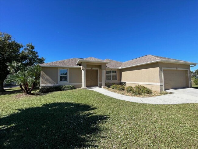 Foto del edificio - 497 MacArthur Dr